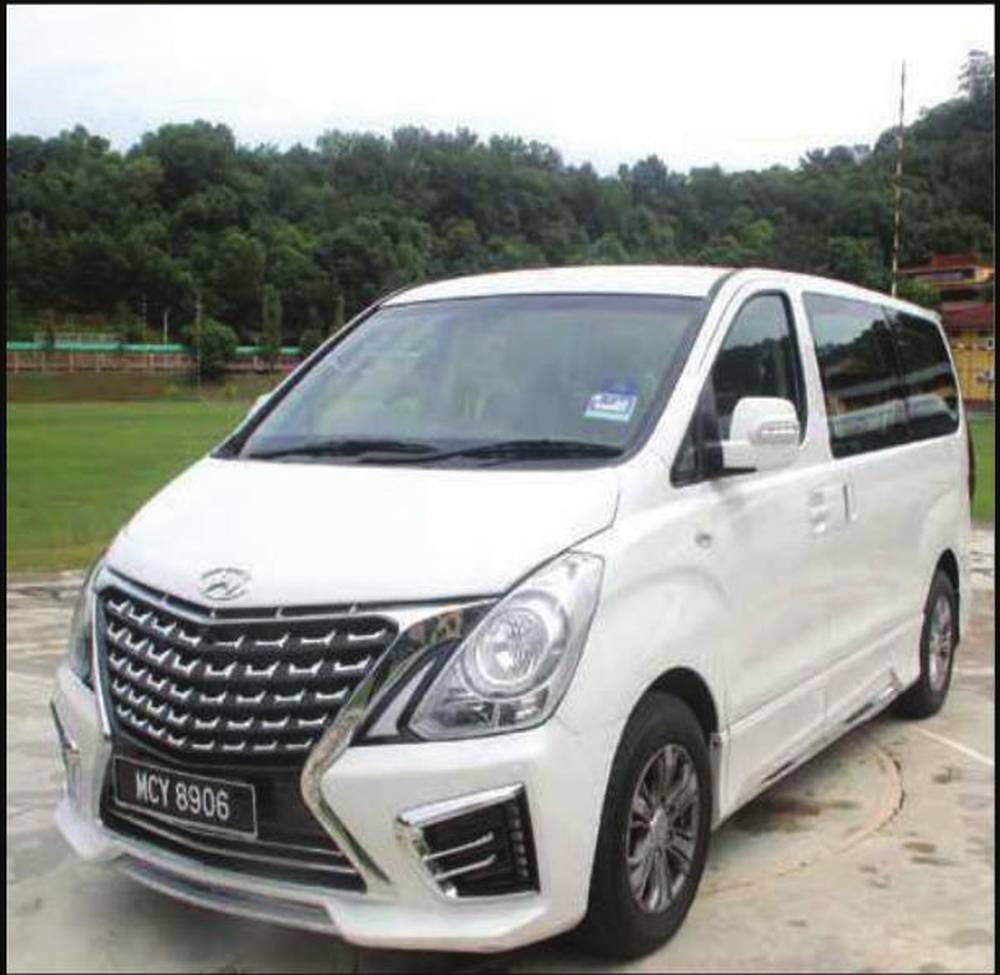 11-seater executive MPV
